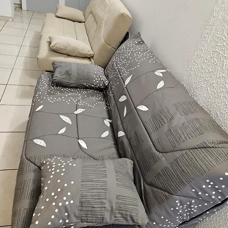 شقة Au Bord De La 2 آجد