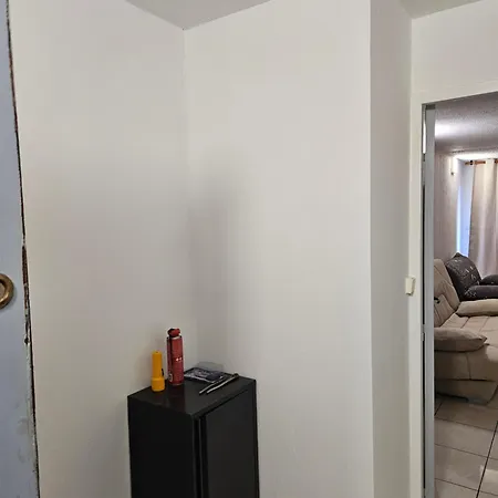 Appartement Au Bord De La 2 *