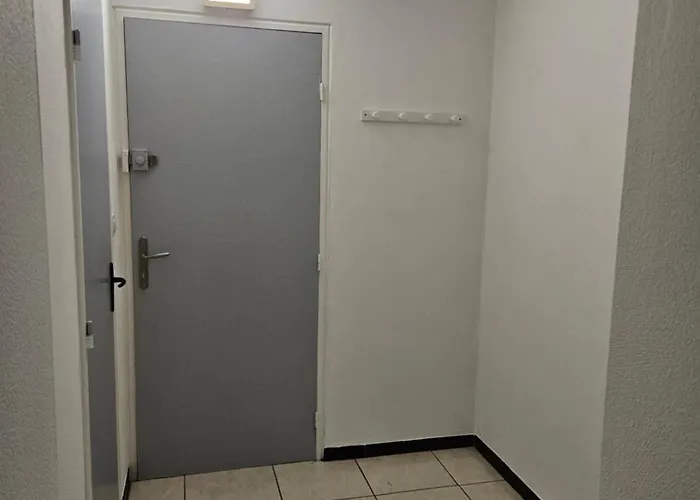 Διαμέρισμα Au Bord De La 2 *